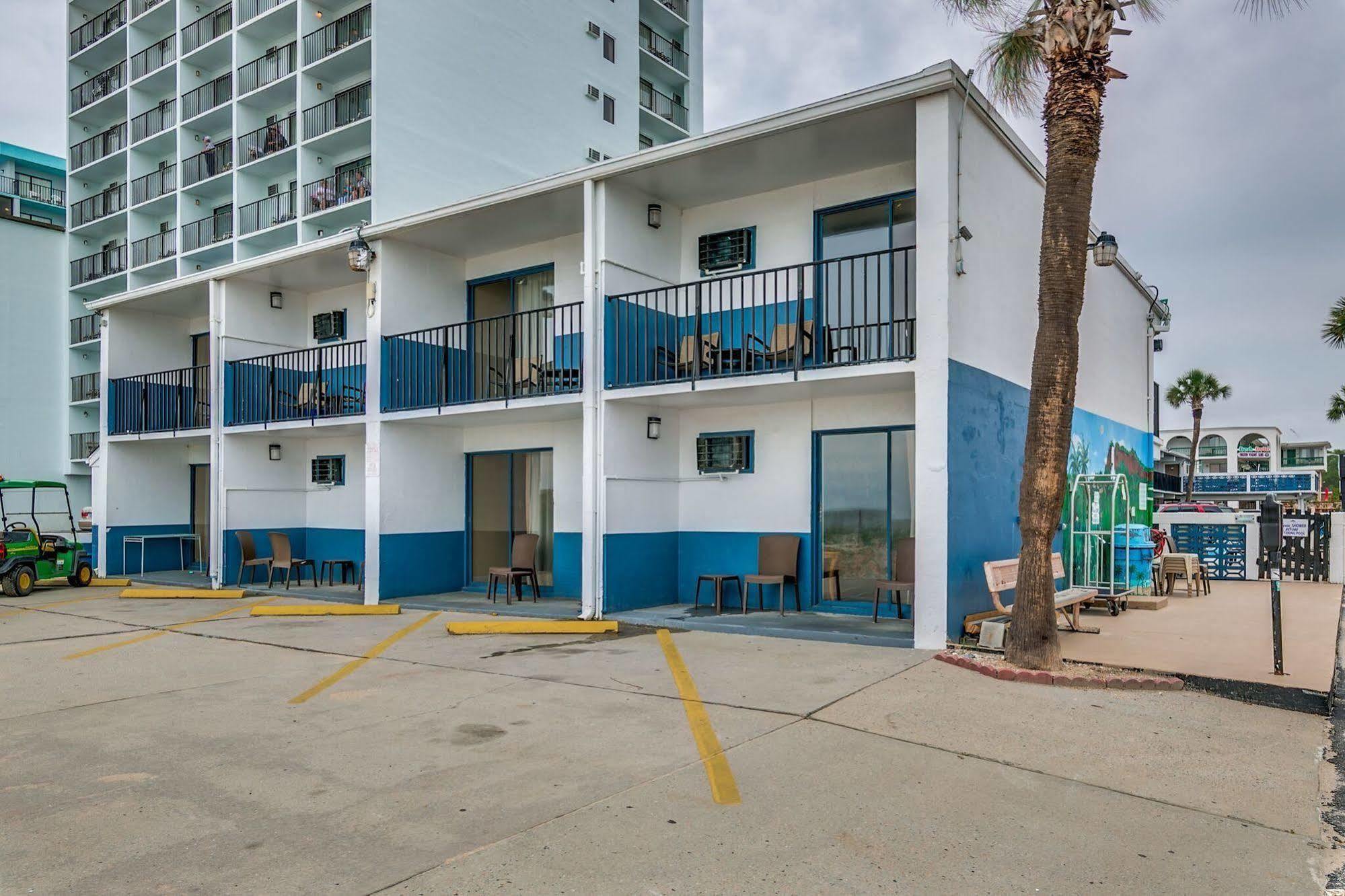 Sea Hawk Oceanfront Motel Миртл-Бич Экстерьер фото